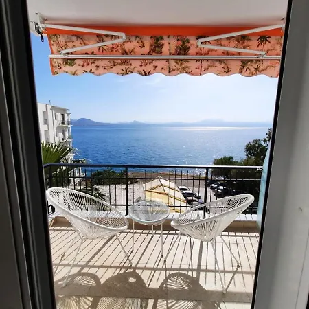 Agora Luxury Apartment 6 Loutraki  Exterior photo